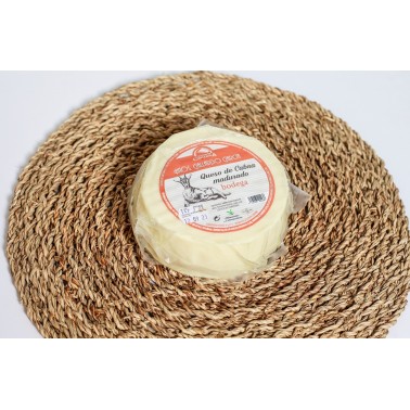 QUESO DE CABRA SEMICURADO
